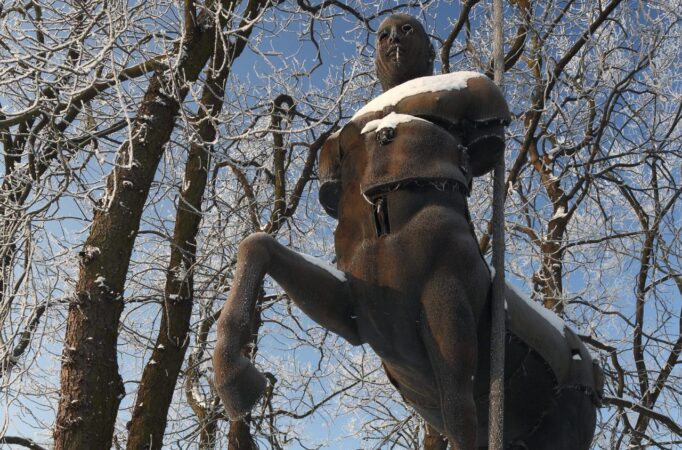 Igor Mitoraj rzeźba Centaur